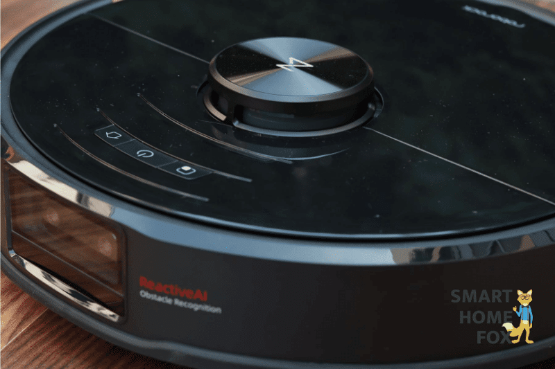 Фронтальная камера Roborock S6 MaxV крупным планом